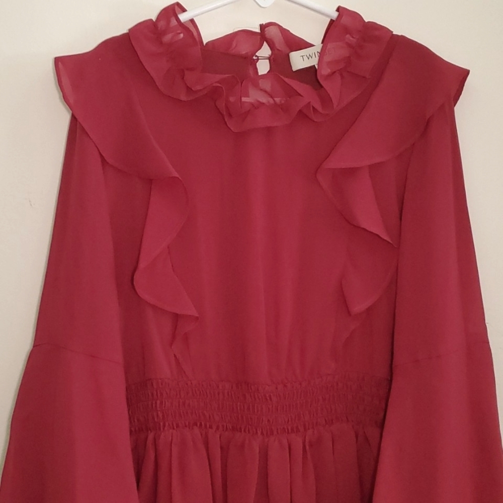 TWINSET red/maroon formal dress. Size 10 (140 cm).